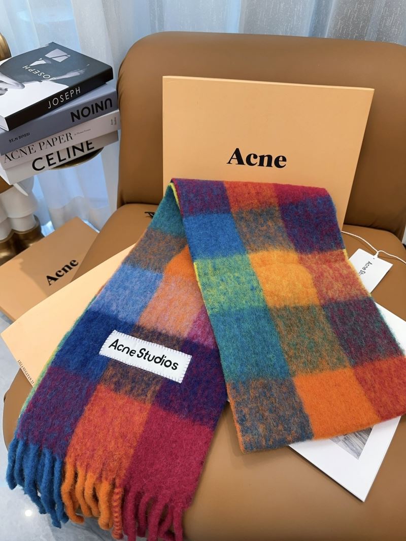 Acne Scarf